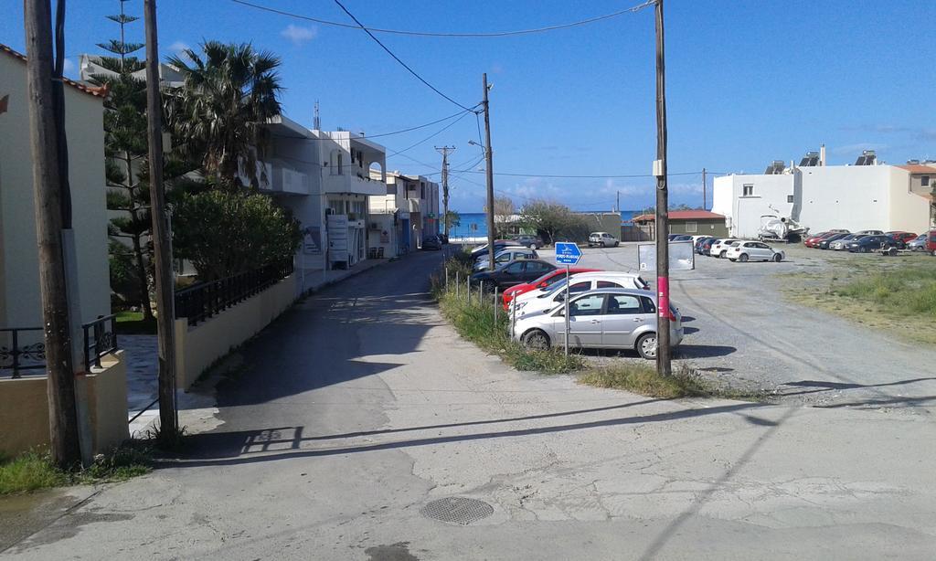 פלאקיאס Pension Kyriakos מראה חיצוני תמונה